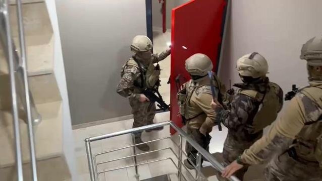 Kuzenler çetesinden 550 Milyon TL'lik yasa dışı bahis vurgunu: 35 gözaltı