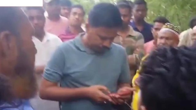 হুগলি: তৃণমূল নেতার দাদাগিরি, প্রকাশ্যে মহিলাদের ধর্ষণের হুমকি