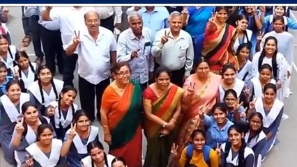 मिलिए मुजफ्फरनगर के हाईस्कूल टॉपर से, जानिए कामयाबी का राज