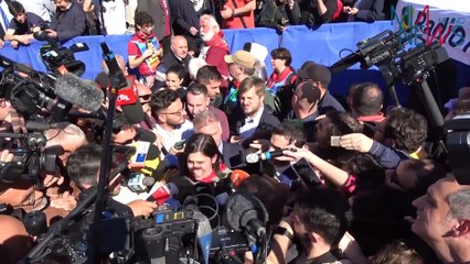 25 Aprile, Schlein in corteo a Milano: una bella manifestazione, molto partecipata