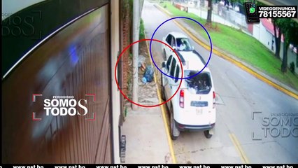 CÁMARAS CAPTAN A TAXISTA LLEVARSE A UNA JOVEN INCONSCIENTE DE UNA VIA PÚBLICA