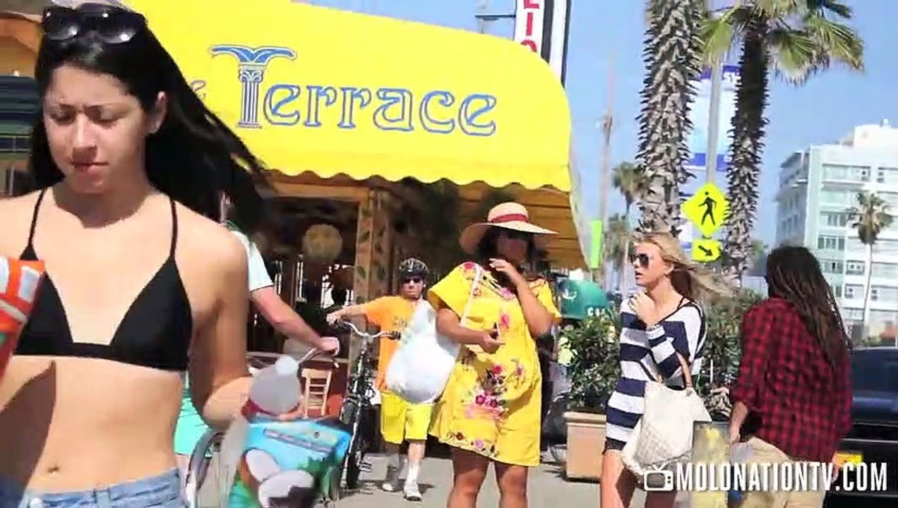 CUTE Girl Stealing in the Hood (Social Experiment) ♦ Pranks Gone Wrong ♦ Funny Videos ♦ Pranks 2015