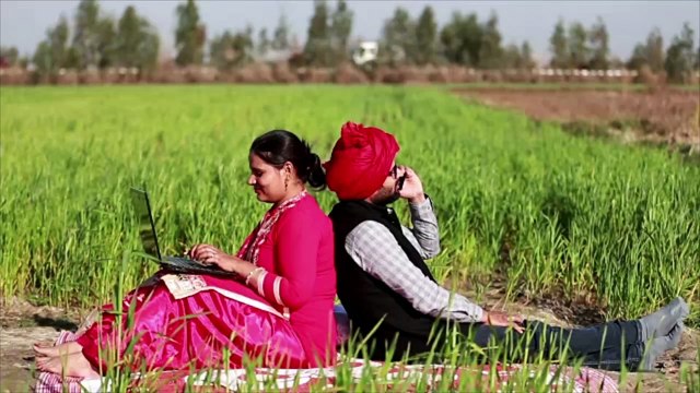 Hombre indio gasta 30 mil dólares en una réplica de silicona de su difunta esposa