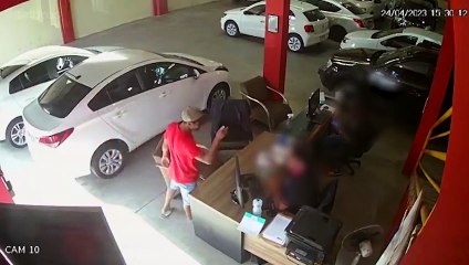 VÍDEO: Homem pede para fazer test drive e furta carro, na Grande BH