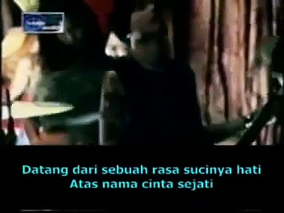 element - cinta sejati