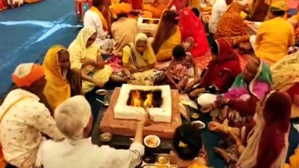 गुरु दीक्षा संस्कार के साथ हुई 108 कुण्डीय महायज्ञ की पूर्णाहुति