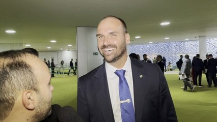 Eduardo Bolsonaro diz que governo fará de tudo para ‘enterrar’ CPMI: “Sempre foi contra investigação”