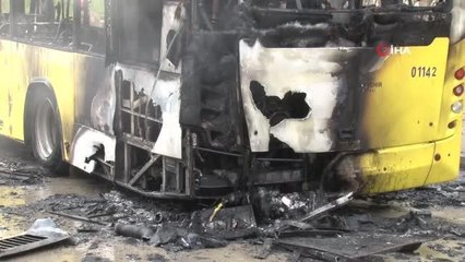 Yanan İETT otobüsü hurda yığınına döndü