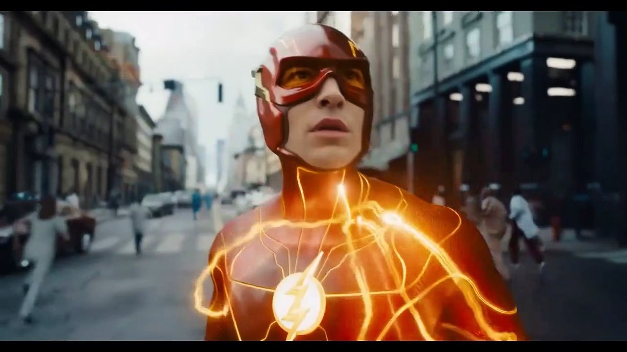 The flash trailer (2) df