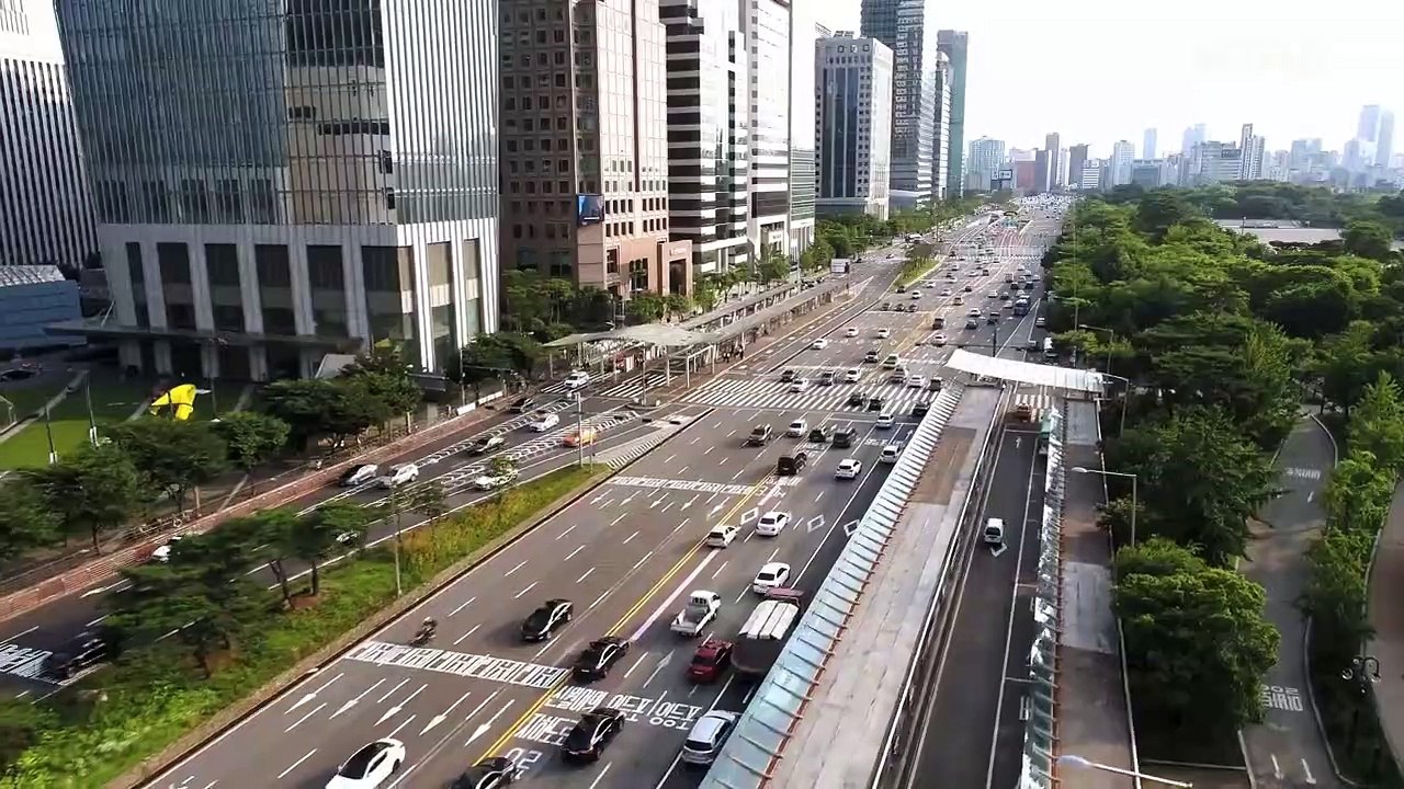 XO, Kitty Trailer DF