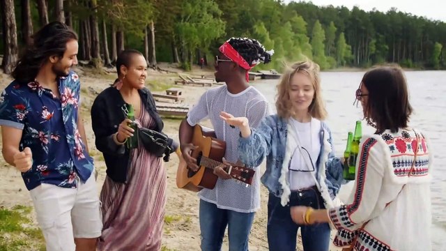 26) Musique.Cartoon Pizzicato – Comedy.Pop. Optimiste. Kevin MacLeod