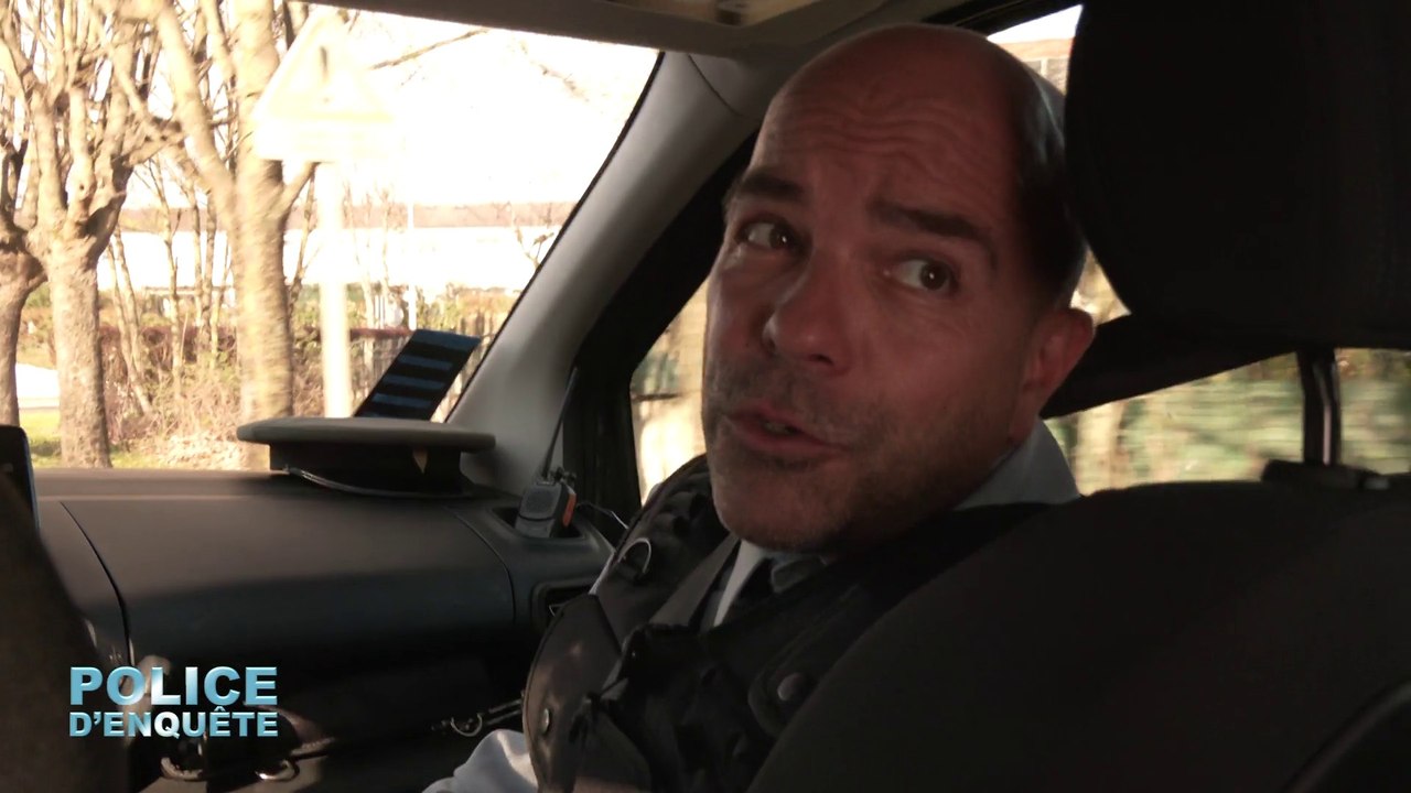 La police concernée - Groland - CANAL+