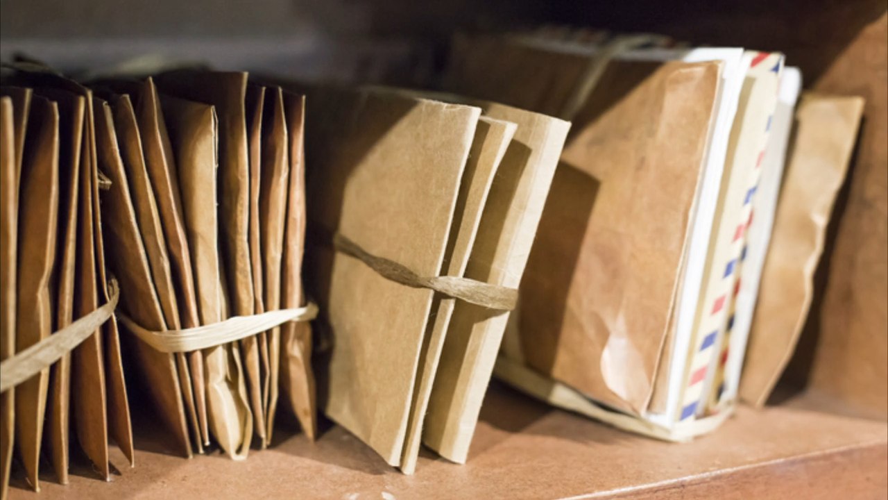Krefeld: Postzusteller horteten Tausende von Briefen