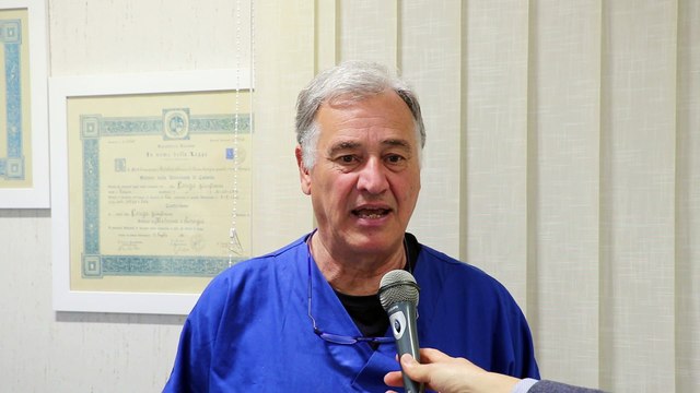 Lo schianto in autostrada a Fiumefreddo, restano gravi le condizioni del motociclista