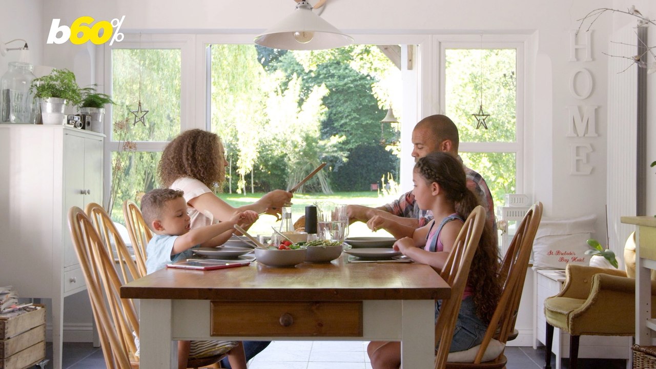 Want Your Kids to Eat Veggies? Parents Need to Eat Them Too