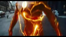 Michael Keaton'ın Batman rolüne geri döndüğü The Flash'ten yeni fragman!