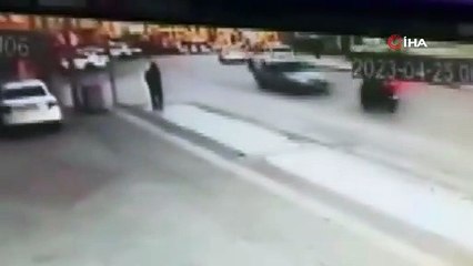 Görüntüler Bursa'dan... Kaza anı kamerada