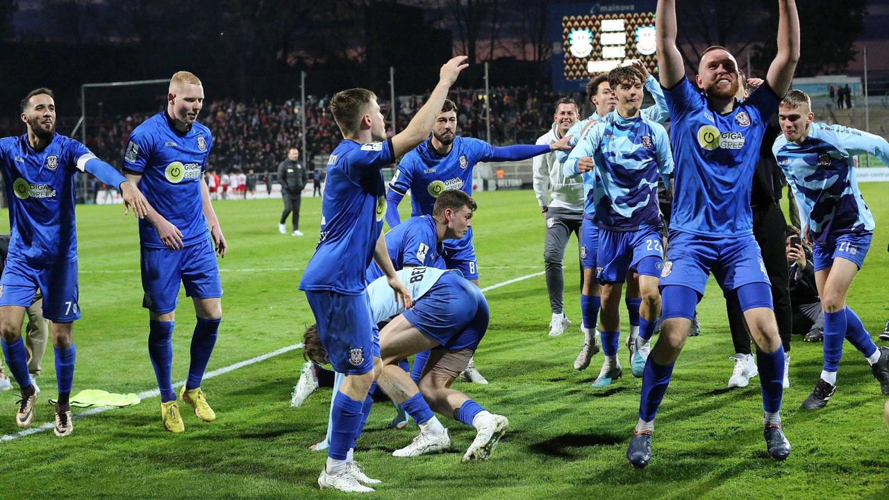 Per Traumtor ins Pokal-Finale: FSV Frankfurt ringt Kickers Offenbach nieder