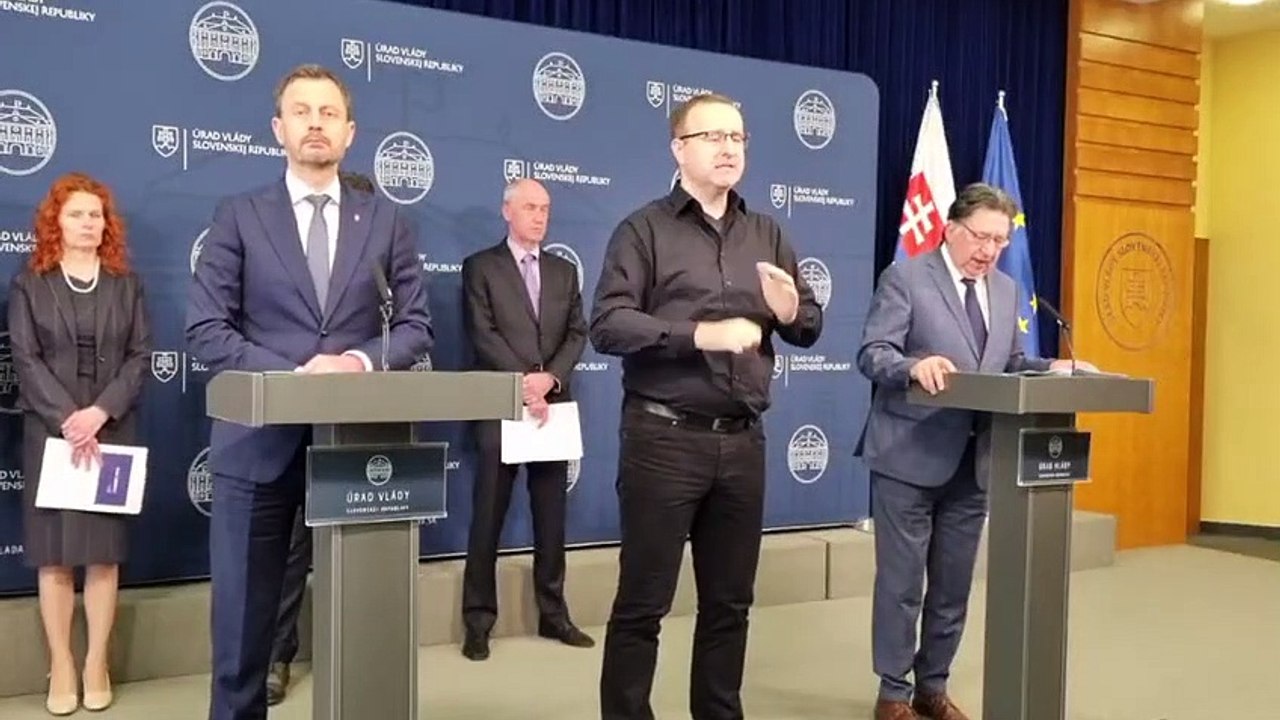 ZÁZNAM: E.Heger:Cieľom aktualizácie plánu obnovy je znížiť závislosť od ruských palív