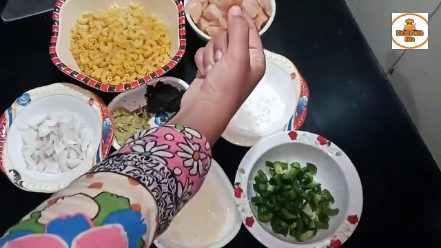 Green Tikka Macaroni Recipe _ How to make Green Tikka Macaroni _ Delicious Chicken Green Macaroni |Tikka macaroni recipe|Easy macaroni recipe|Restaurant style Macaroni Recipe| Macaroni bnane ka asaan tarika in urdu