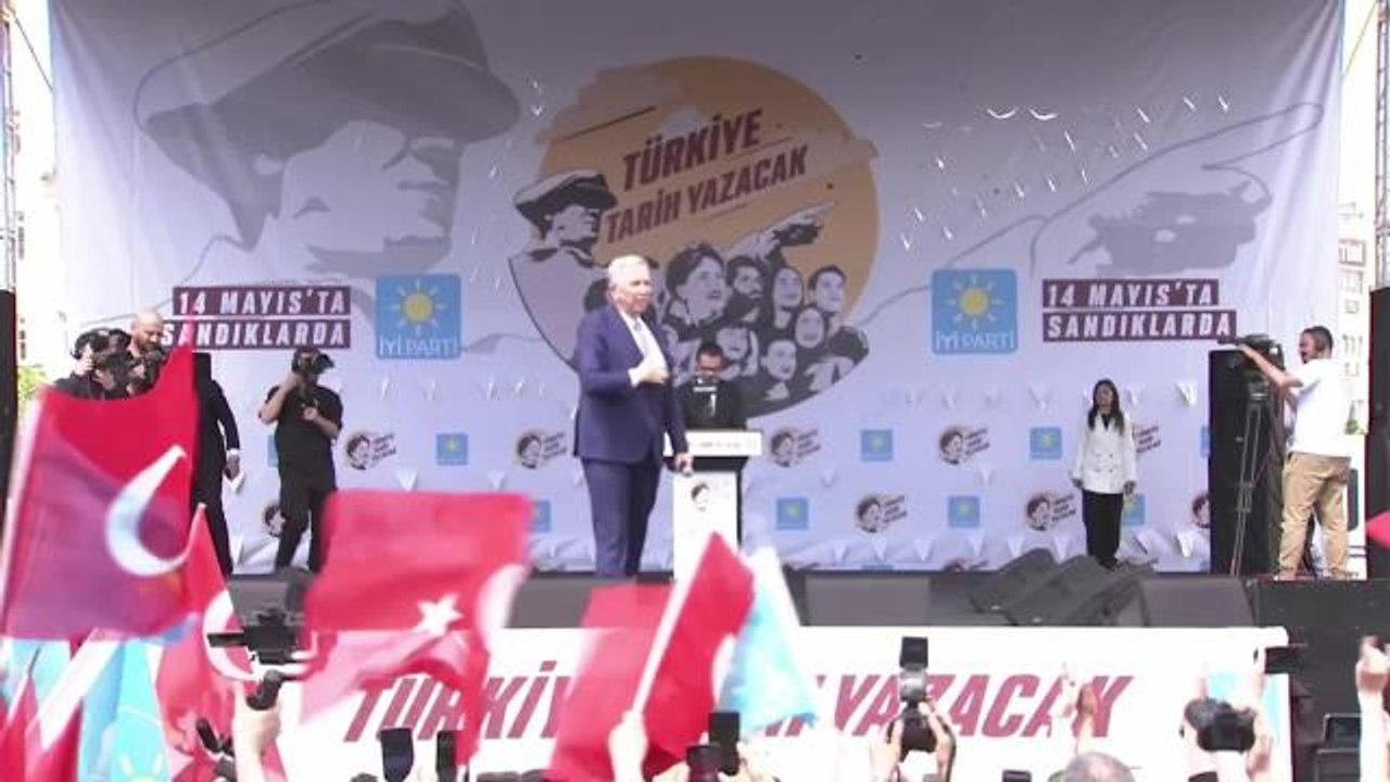 Mansur Yavaş: "'siyasi Nedenlerle Bir Allah'ın Kulunu Atarsam Namussuzum ve Şerefsizim' Dedim. Daha Bir Tane Adam Bulup Gelecekler 'Siyasi Nedenle...