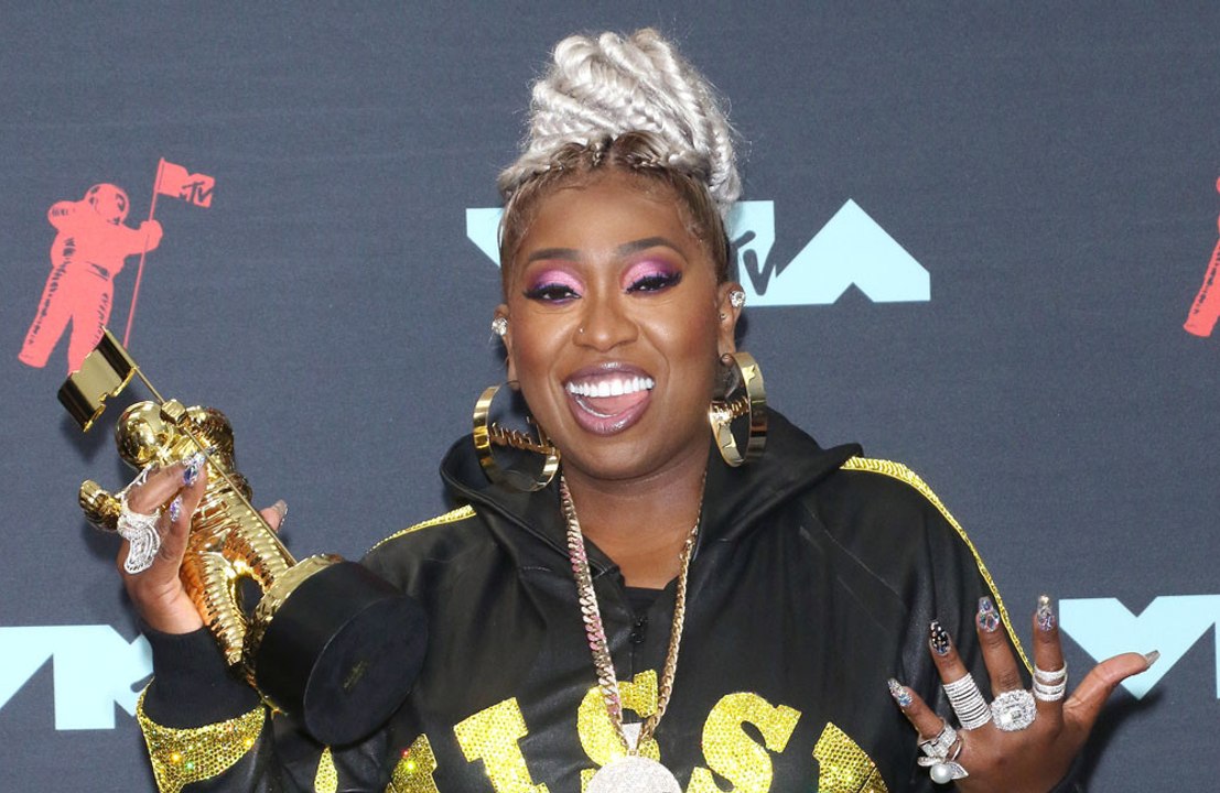 Missy Elliot inspired to take up music after witnessing her mother in an "abusive relationship"