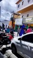 Trabalhadores da Educação caminham pelas ruas de Arapiraca