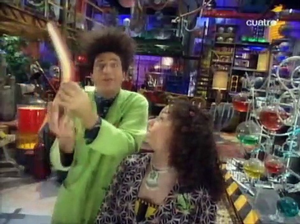 O Mundo de Beakman S04E09 - Bumerangues, Beakmania e Circo da Ciência