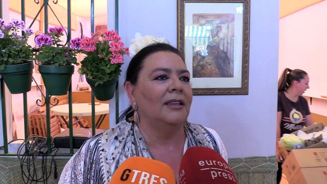 El momento viral de María del Monte y Alejandro Amenábar bailando sevillanas en la Feria de Abril