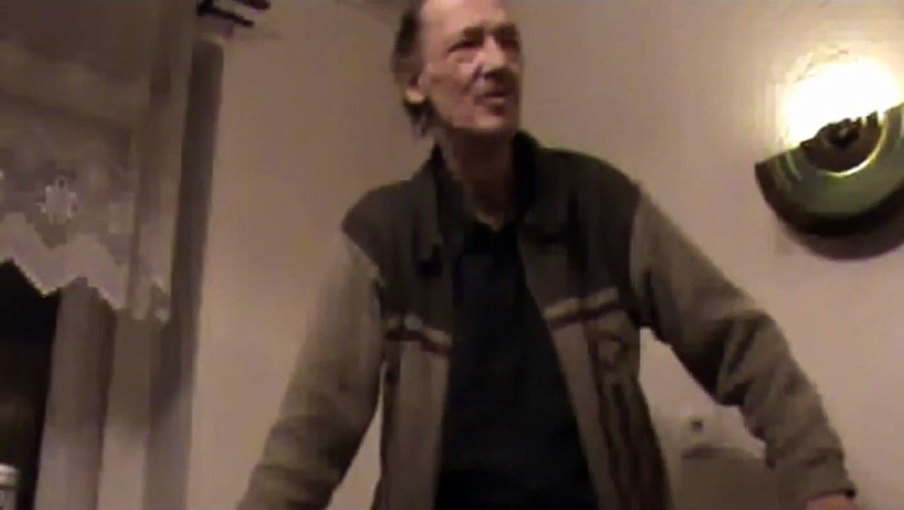 Axel Stoll - Viren-Anschlag auf das NSL-Forum! (feat. Scotch- Disco Band)