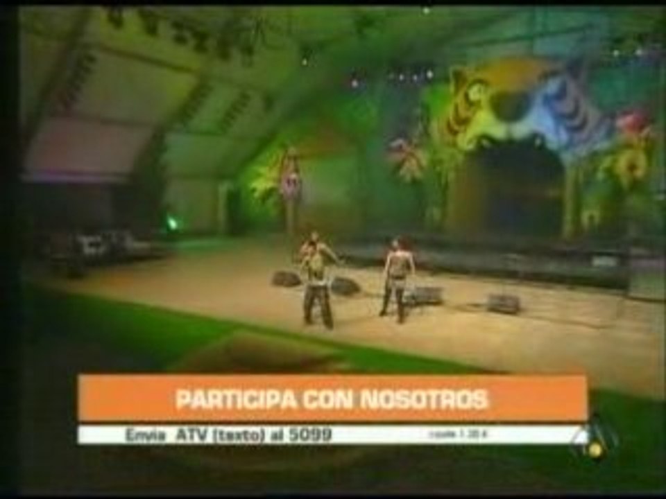 Antonio José - Esa niña me va (directo en Lanzarote)