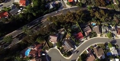 Santa Clarita Diet S03 E01