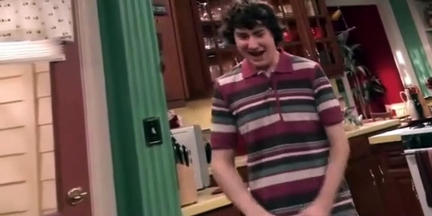 The War at Home S02 E04