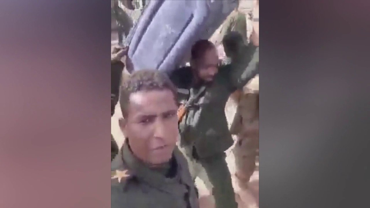 مقاطع مصورة تظهر تقدم #الجيش_السوداني في مناطق مختلفة بعد مواجهات مع #قوات_الدعم_السريع #السودان  #الدعم_السريع #العربية