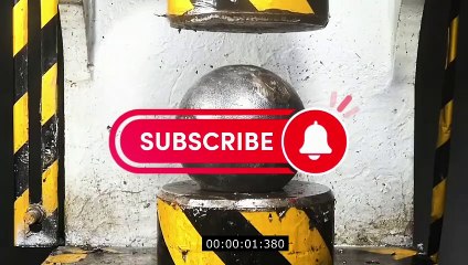 HYDRAULIC PRESS VS BOWLING BALL !