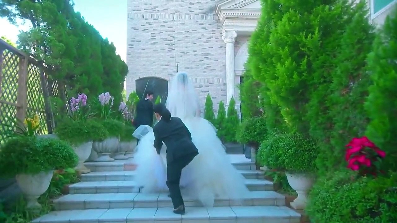 Youtuber ni Musume wa Yaran! (2022) 1-1