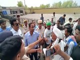 रोजगार व विकास की मांग को लेकर पावर प्लांट गेट पर प्रदर्शन