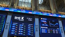 El Ibex 35, a la baja pendiente de los resultados y la banca
