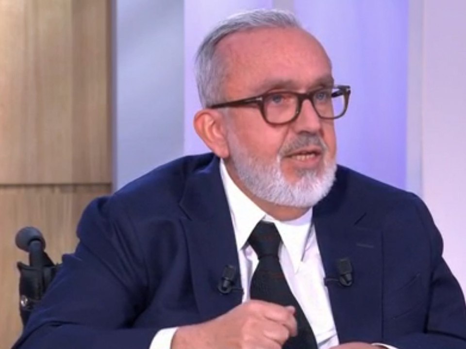 "On n’a plus aucun respect" : Dominique Farrugia pousse un coup de gueule sur le manque d’accessibilité pour les personnes handicapées en France
