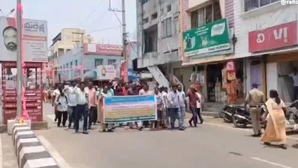 మహబూబాబాద్: జూనియర్ కార్యదర్శులను రెగ్యులరైజ్ చేయాలి