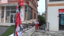 Ataşehir'deki CHP Seçim İrtibat Bürosu'na saldırıya ilişkin 6 şüpheli yakalandı