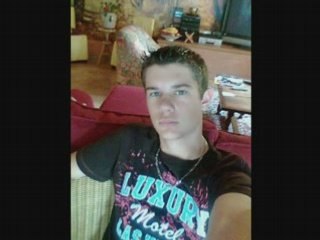 Ceux ki Conte Dans Màn x3