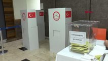 Antalya Havalimanı'nda oy verme işlemleri başladı