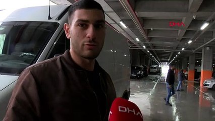 Bakırköy'de yeni sosyete pazarı otoparkı sular altında kaldı