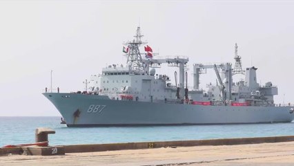 Çin, Donanma Gemileriyle Sudan'dan 678 Personelini Tahliye Etti