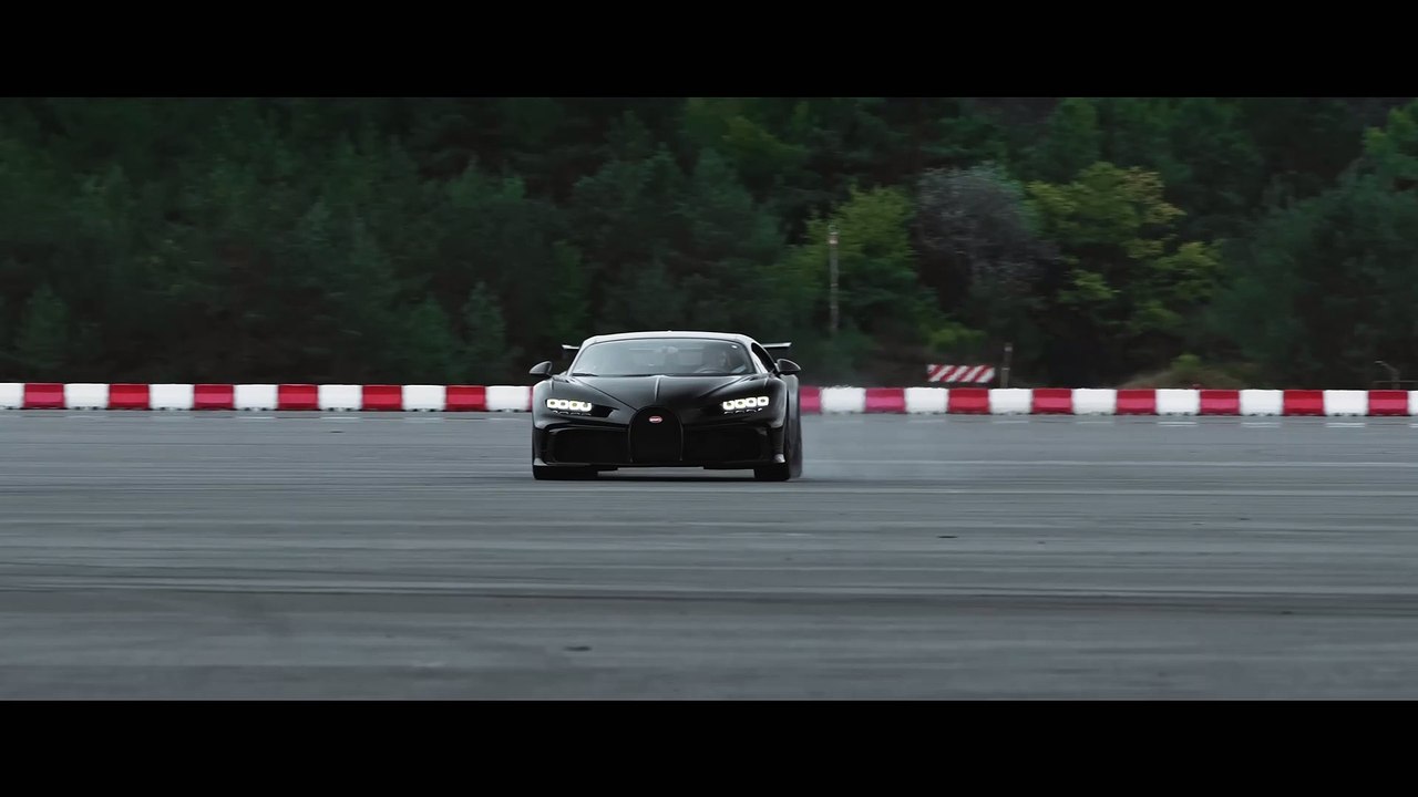 BUGATTI CHIRON Pur Sport- ‘C’ the Drift