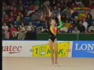 Eva Serrano massues Ch Monde 1992