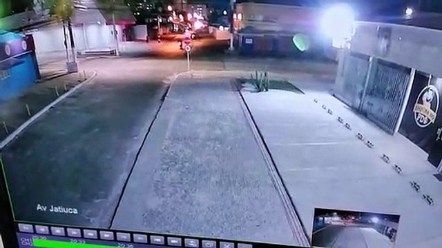 Polícia divulga novos vídeos de suspeitos de latrocínio na Jatiúca