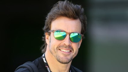 Fernando Alonso grins as he addresses Taylor Swift dating rumours