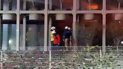 Folkart sitesindeki yangın büyük ölçüde kontrol altına alındı